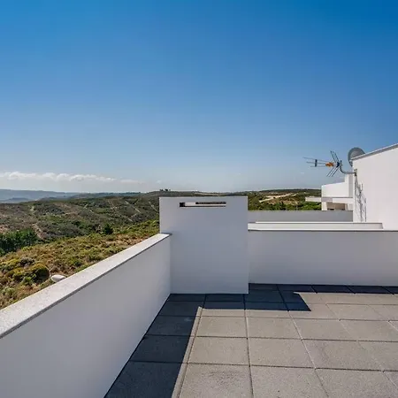 Happiness Apartment - 2Bedroom Apt In Aljezur Exterior foto