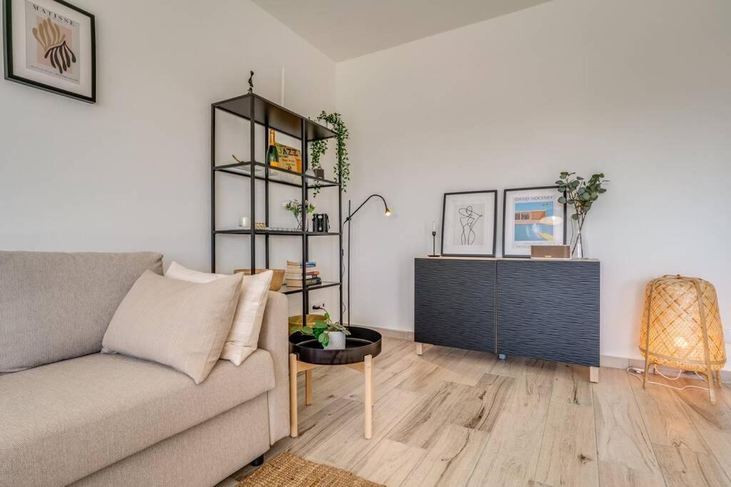 Apartment Happiness - 2bedroom In Aljezur