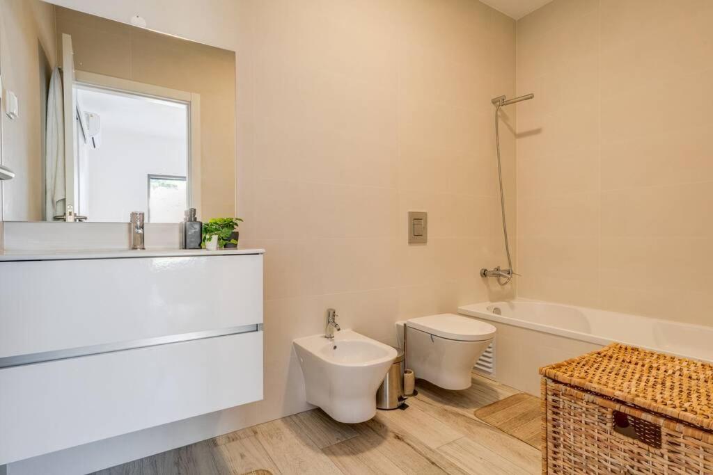 Happiness - 2bedroom In Apartment *